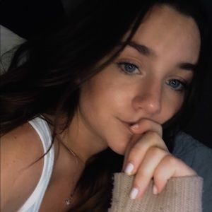 Meet your Posher, Kylee